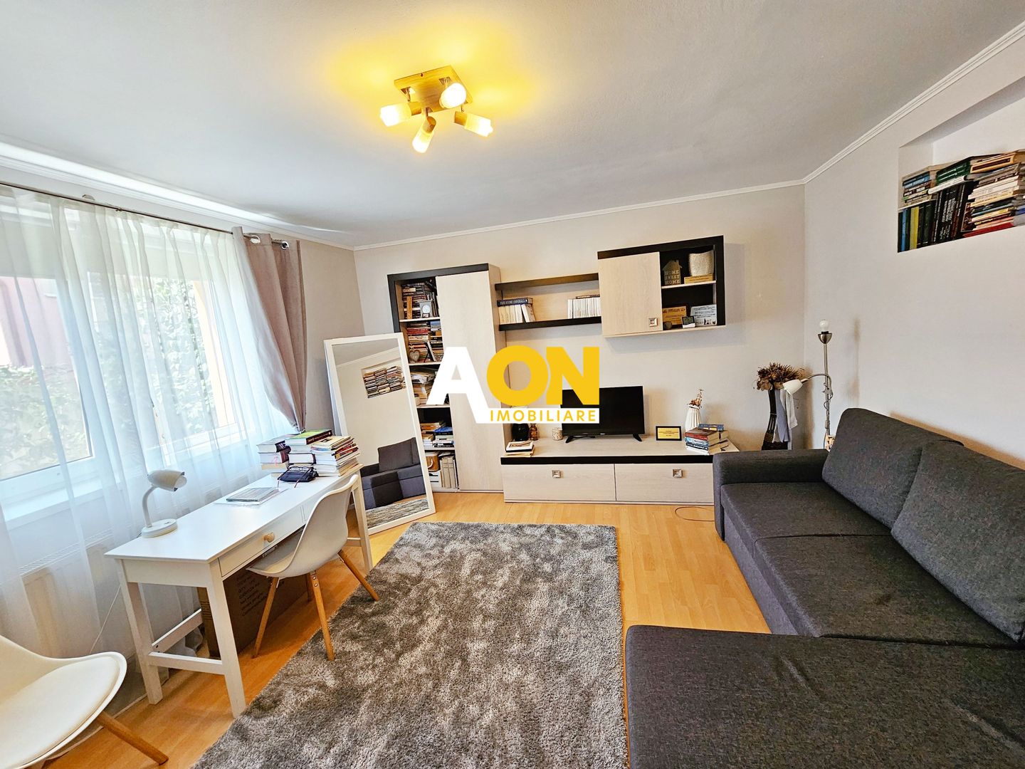 Casa 4 camere, 2 bai, 2 bucatarii, 1050 mp teren, zona Centru - Poză 6
