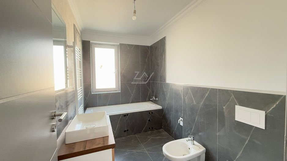 Etaj 1. 3 camere. Decomandat. Loc de parcare. - Poză 7