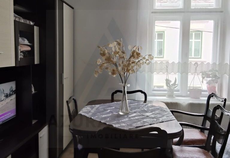 Apartament 2 camere 100 mp utili pivnita si pod zona Centrală-Lazaret - Poză 2