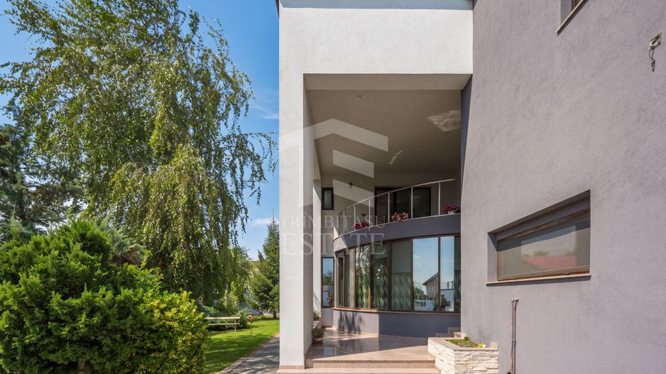 Vilă 342 mp cu piscină și 800 mp teren / 4 dormitoare / Pleașa - Poză 55