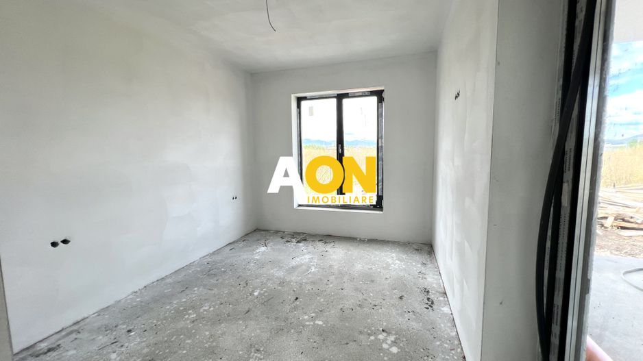 Casa individuala semifinisata, 4 camere, 2 bai, 448mp teren - Poză 12