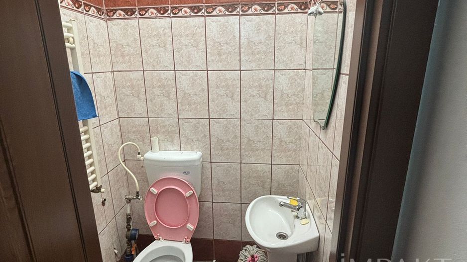 Spațiu de 60 mp, situat într-o locație ultracentrală - Poză 4