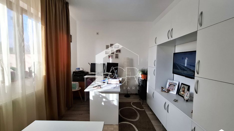 Vila cu 7 camere de vanzare in Paulesti - Poză 9