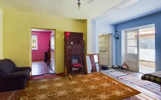 CASĂ ÎN HORIA - Poză 10