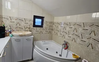 Casă / Vilă cu 5 camere de vânzare în Craiova - Poză 25