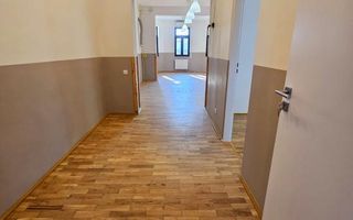 🏢 Spațiu de birouri – 5 camere, 3 băi – Etaj 1 vilă, Zona Centrală - Poză 40