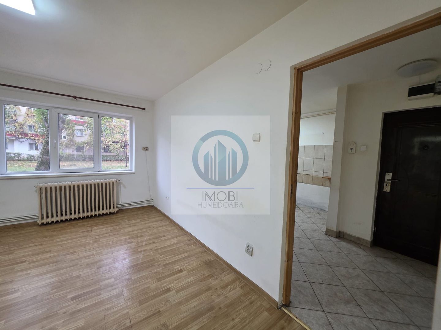 Apartament 2 camere de vanzare parter SU 51 Deva Al. Constructorilor - Poză 7