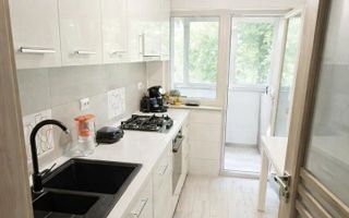 Apartament cu 2 camere/ 53mp/ zona Podu Ros - Poză 5