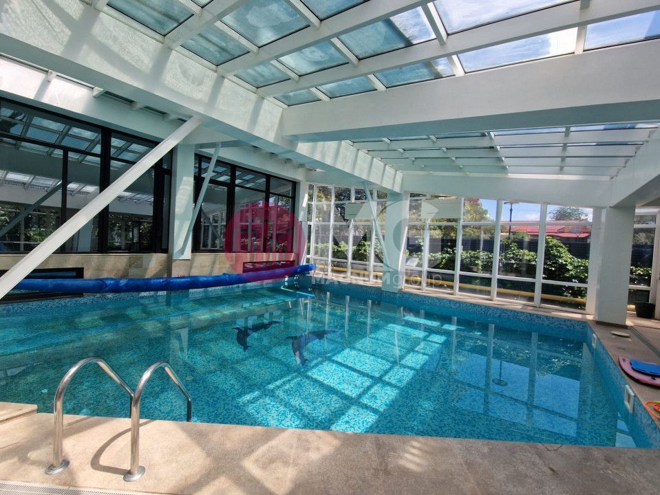 Imobil unicat de inchiriat- 2500 mp- teren 4000 mp- piscina interioara - Poză 3