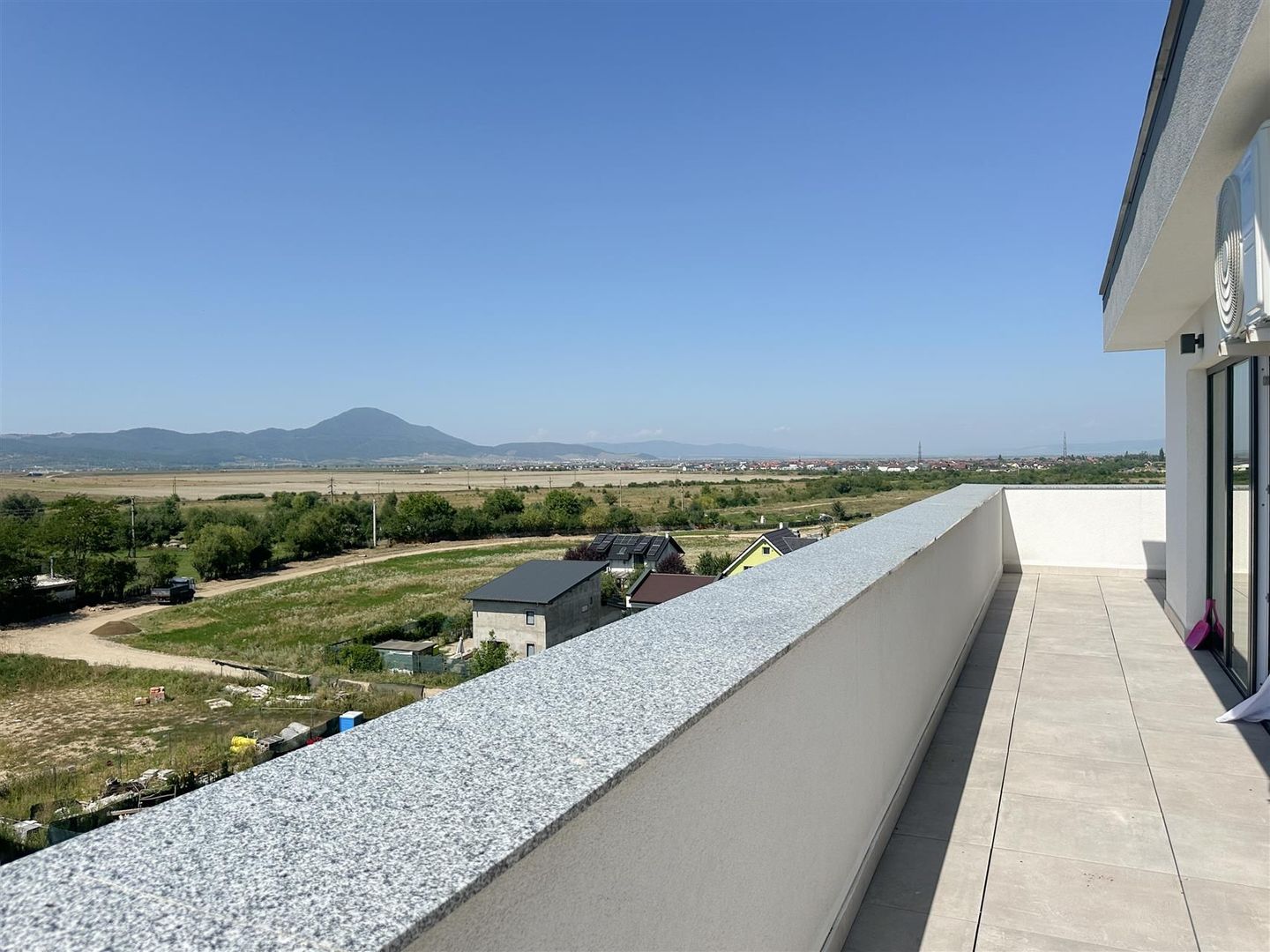 Apartament 3 camere tip Penthouse | Priveliste frumoasa | Parcare | Rasnov - Poză 8