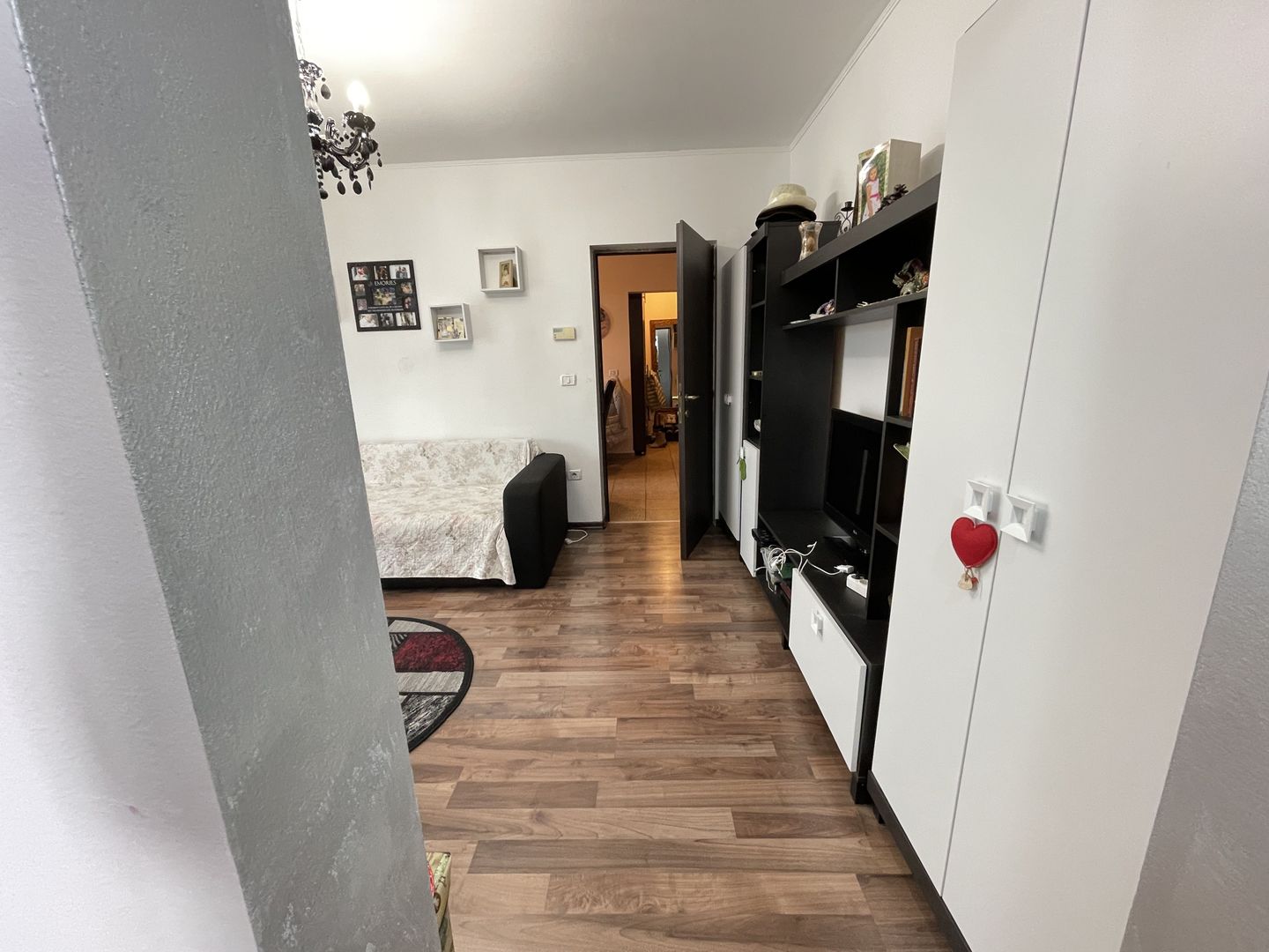 Locuinta luminoasa la mansarda-constructie 2013 - Poză 6