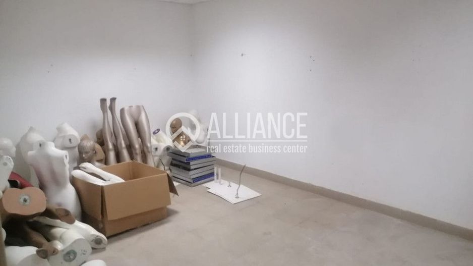 STEFAN CEL MARE (COD10) - Spatiu de inchiriat in suprafata de 330 mp - Poză 6