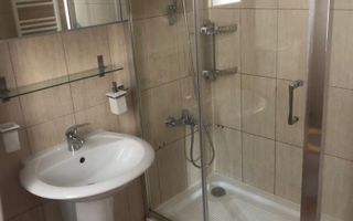 Inchiriere apartament cu 2 camere - Poză 4