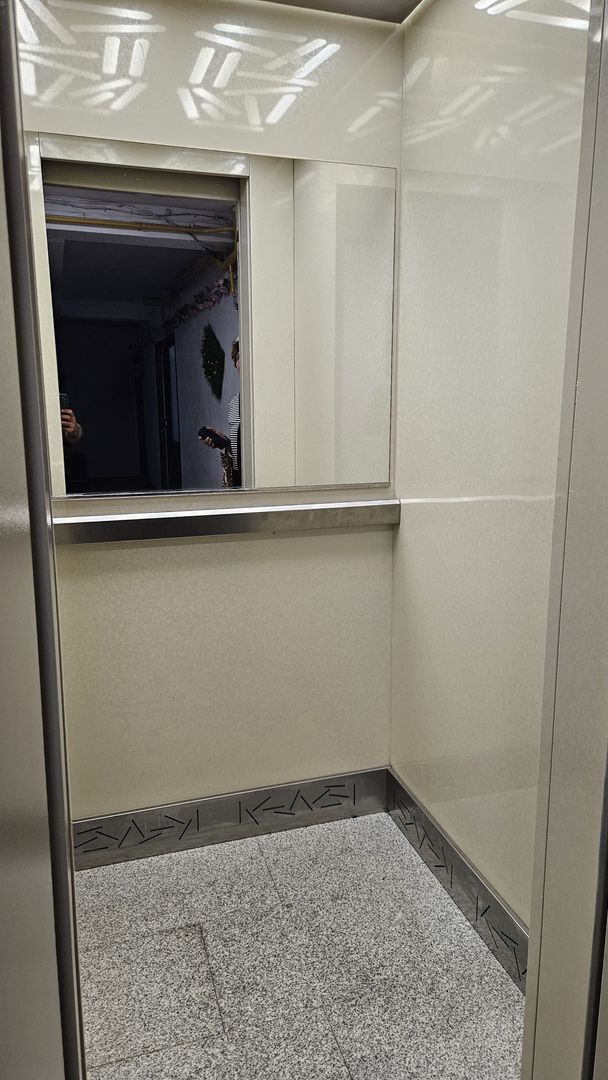 Spitalul Judetean-Zizinului garsoniera in bloc apartamente - Poză 9