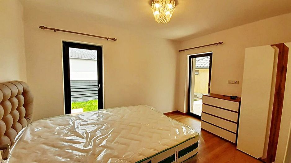 Casa noua in Cristian, libera, gata pentru a fi locuita. - Poză 8