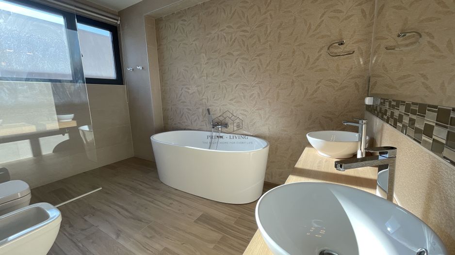 VILA CU 5 CAMERE LA INCHIRIERE LANGA BRITISH SCHOOL - Poză 7