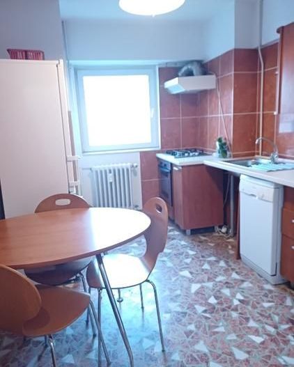 De Vanzare Apartament 3 Camere Romana - ASE sect 1 - Poză 5