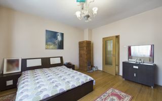 Casă spațioasă în zona Blașcovici, Timișoara - Poză 13