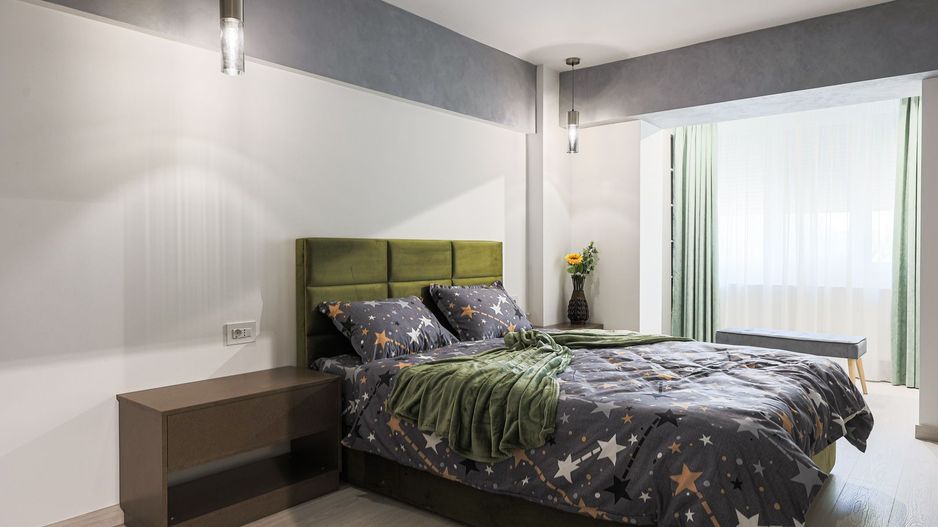 Locuință renovată cu bun gust, 2 dormitoare, etajul 1. Aurel Vlaicu - Poză 3