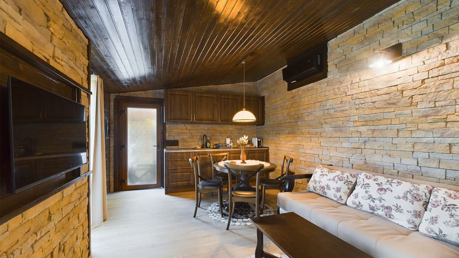 Pensiune de Lux pe Malul Dunării în Dubova - Poză 9