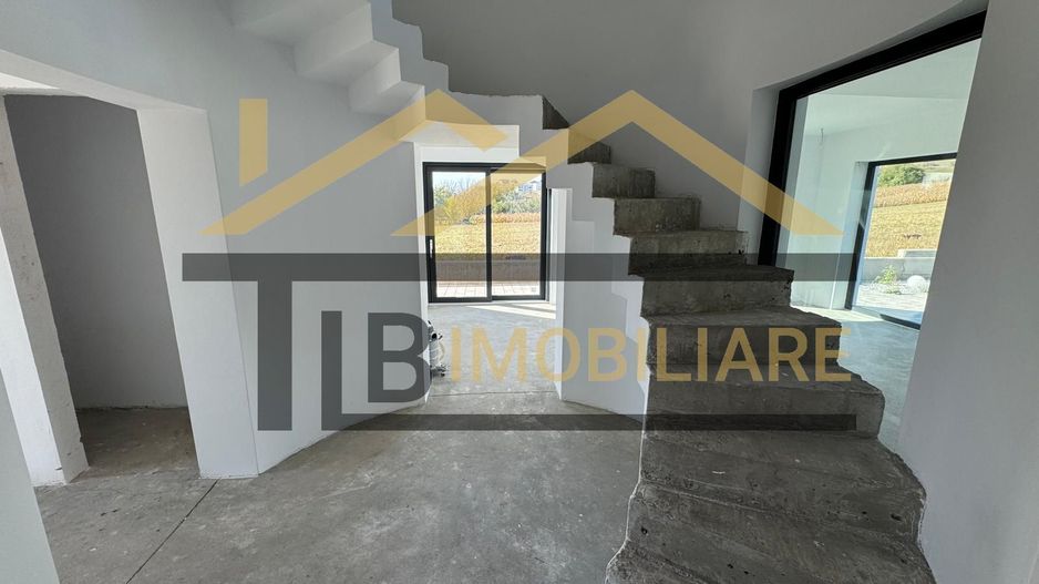Casa individuala 4 camere, 181 mp utili, teren 822mp, zona Unirii - Poză 15