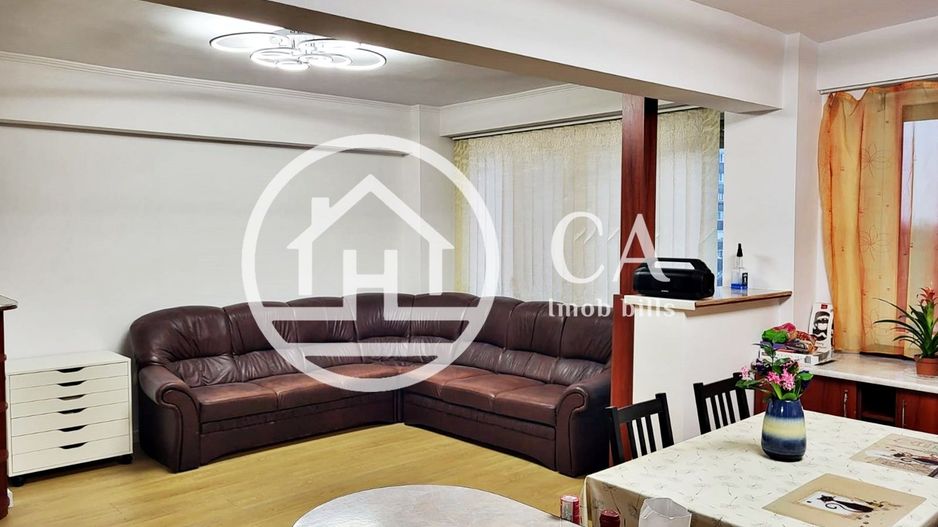 Apartament cu 3 camere ( modificat din 4 ) - Zona Rogerius - Poză 2