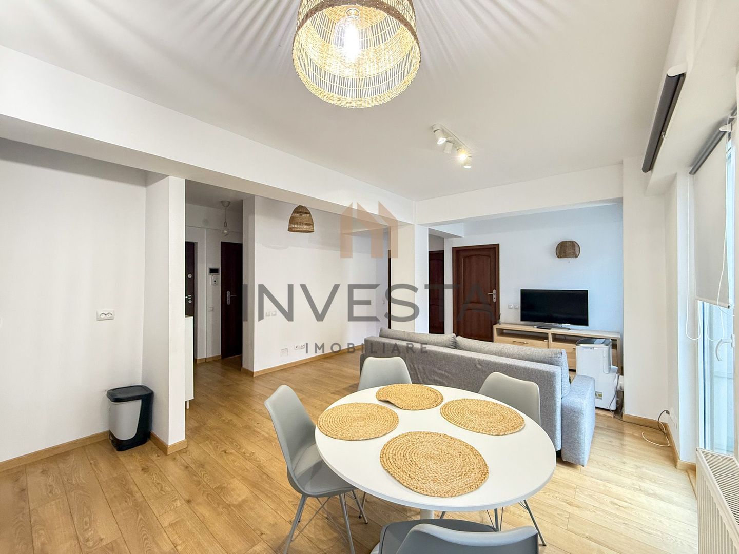 Apartament Ultracentral! Imobil nou zona strazii Universitatii! - Poză 1