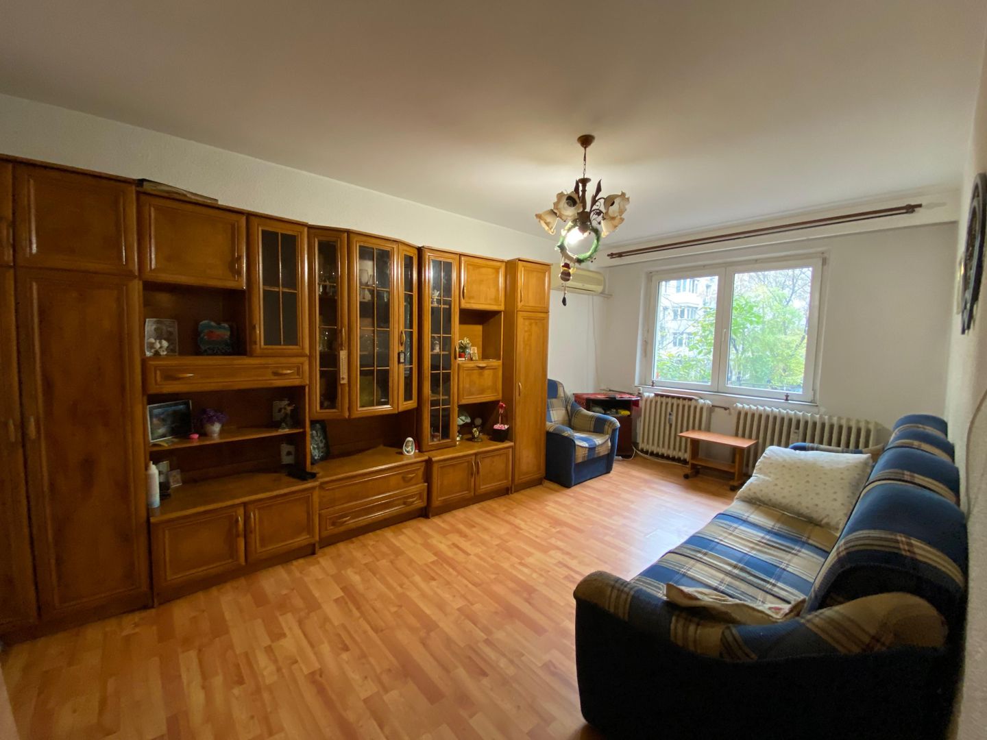 Apartament 2 camere Crangasi - Poză 1