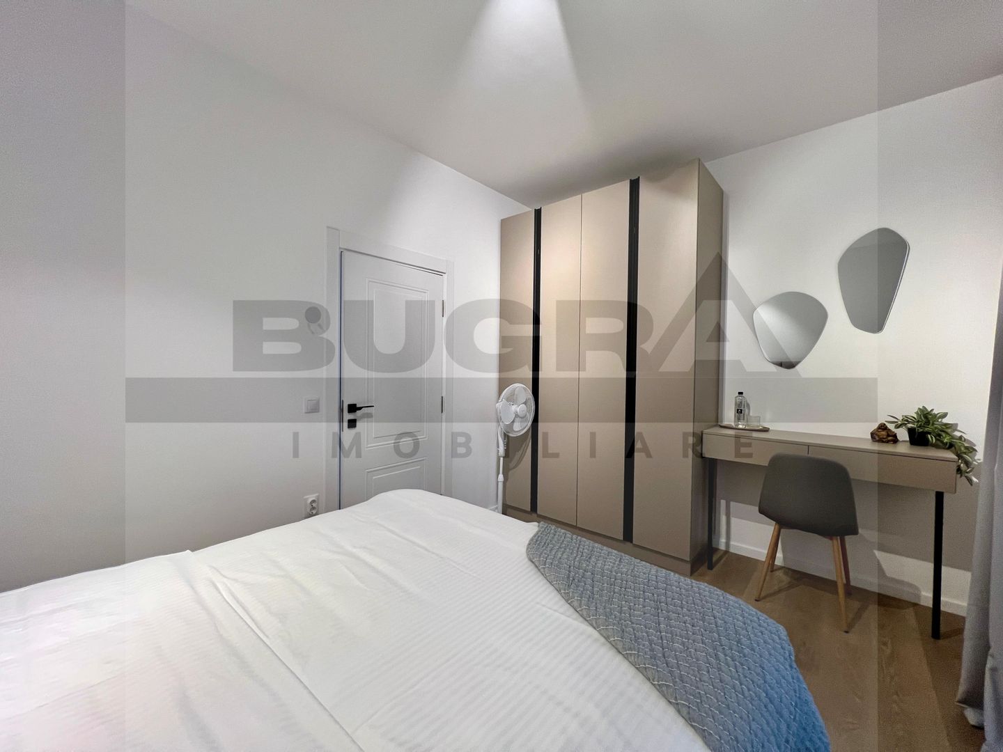 Casa individuala, 100mp utili, 350 curte, zona OMV - Poză 12