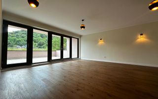 Penthouse superb in Scheii Brasovului - Poză 2