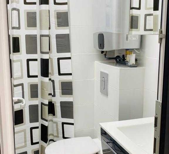 garsoniera ultraLUX , Titan, Costin Georgian - Poză 6