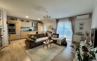 Apartament 3 camere +mansarda amenajată  | Etaj 2 | Zona Semicentrală