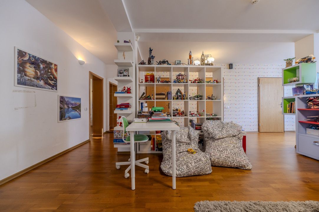 Casa individuala  - vedere spre padure - Parcul Sub Arini - Poză 10