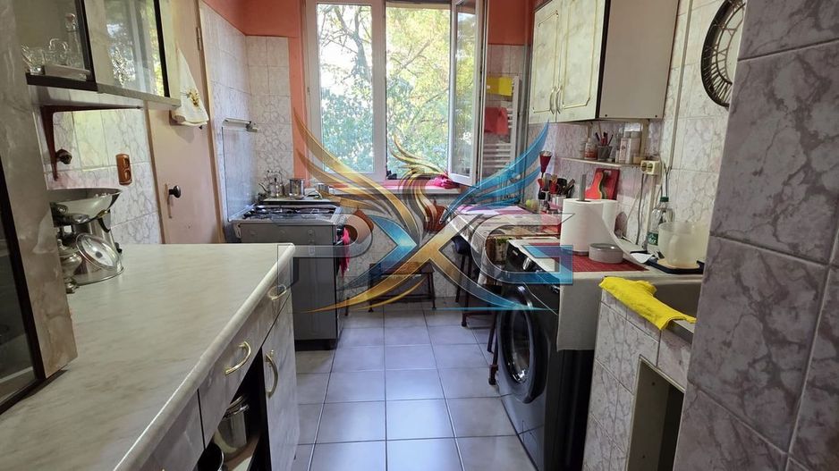 Apartament 3 camere Metrou Valea Ialomitei - Poză 2