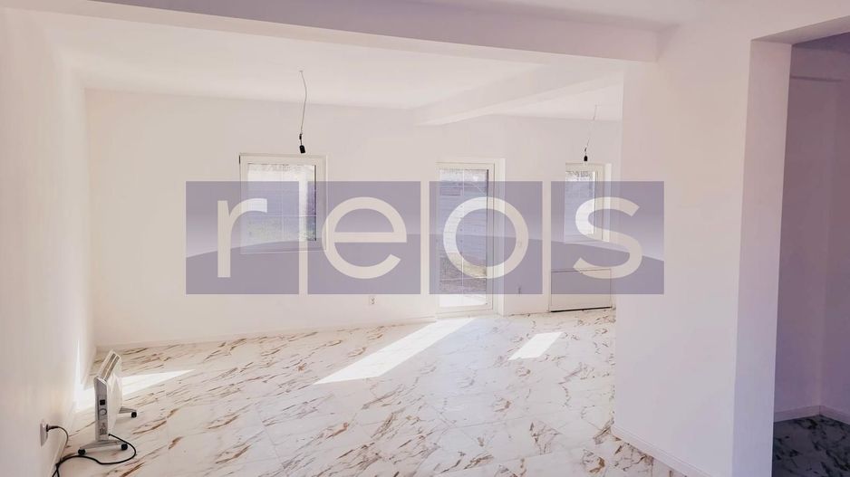 VILA DE VANZARE | 5 CAMERE | BURIAS - Poză 10