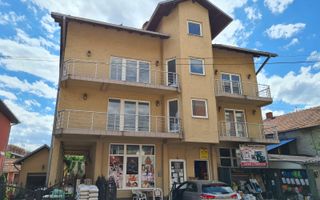 Cladire in orasul Kladovo / Serbia - Poză 1