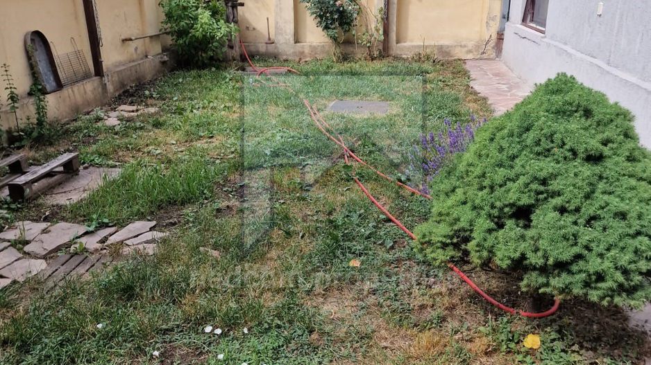 Vanzare apartament 3 camere (E1+M) in Vila (S+P+E1+M) - Teiul Doamnei - Poză 11