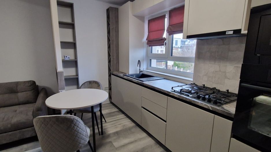 Apartament 2 camere 44 mp Rediu 80000 euro loc parcare inclus - Poză 4