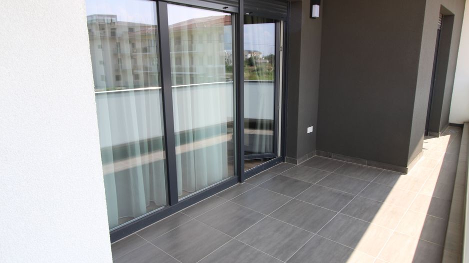 Apartament cu 3 camere de închiriat în zona Nord - Poză 13