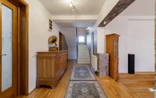 Vilă individuală cu 5 camere, piscină și curte generoasă | Mogoșoaia - Poză 14