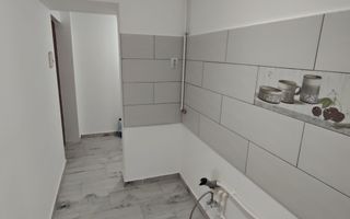 BRASADAS vinde ap 2 cam FINISAT Micro 15 etaj 3/4. - Poză 2