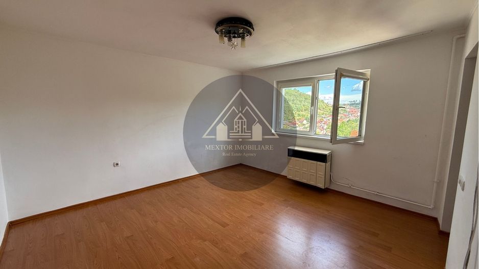 Casa de 3 camere, Medias. - Poză 10