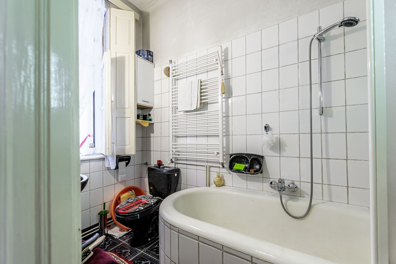 Casa cu potențial maxim, la un pas de centrul orașului! - Poză 5