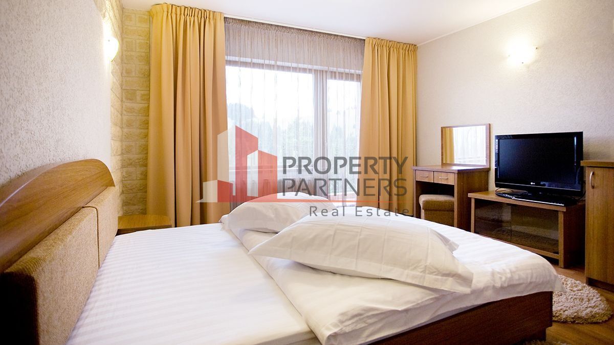 Resort 4 Stele de Vânzare | Fundata Brașov | 45.000mp | 43 Unități | - Poză 6