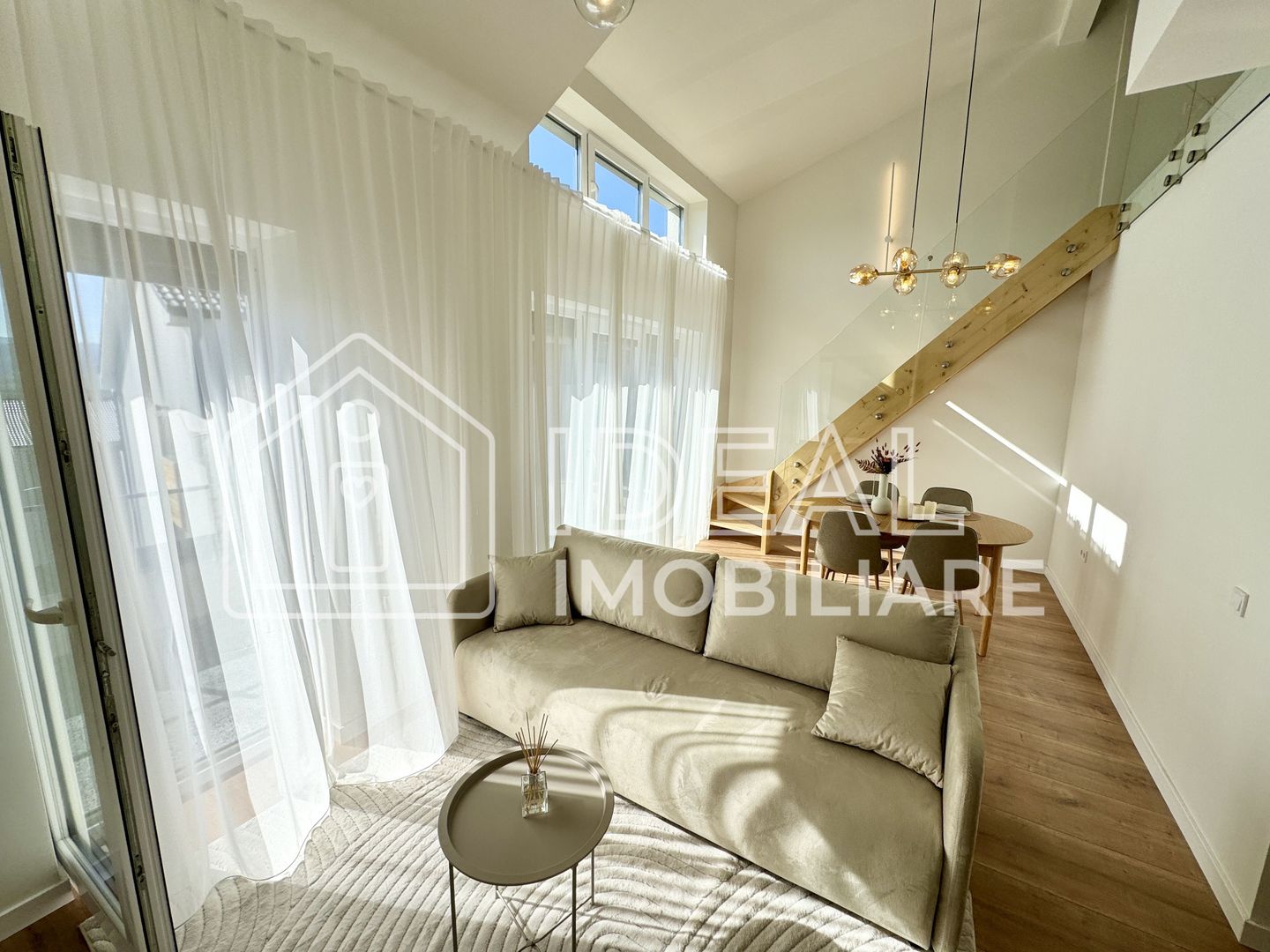 Penthouse cu 4 camere și terasa, in zona Vest - Poză 3