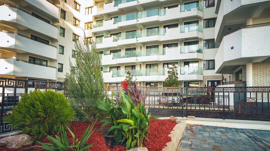 Apartament cu 2 camere, de tip F2 - Royal Town Copou - Poză 5