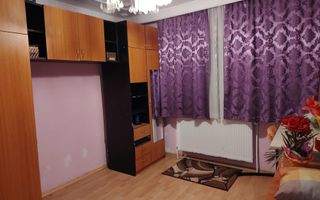 De vanzare apartament 3 camere - Poză 3