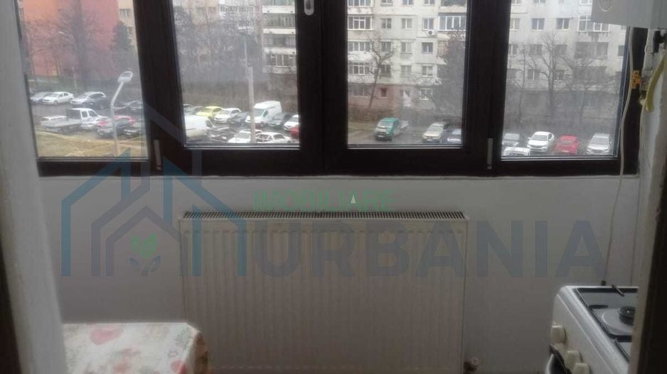 Închiriez apartament cu o camera in zona Nicolina - Poză 4