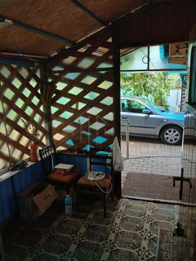 Casă 5 camere, 137 mp utili, 960 mp teren, 10 km de Onești - Poză 13