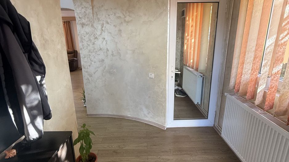 Vila de vânzare 160 mp - complet mobilată și utilata  - Câmpina ! - Poză 20